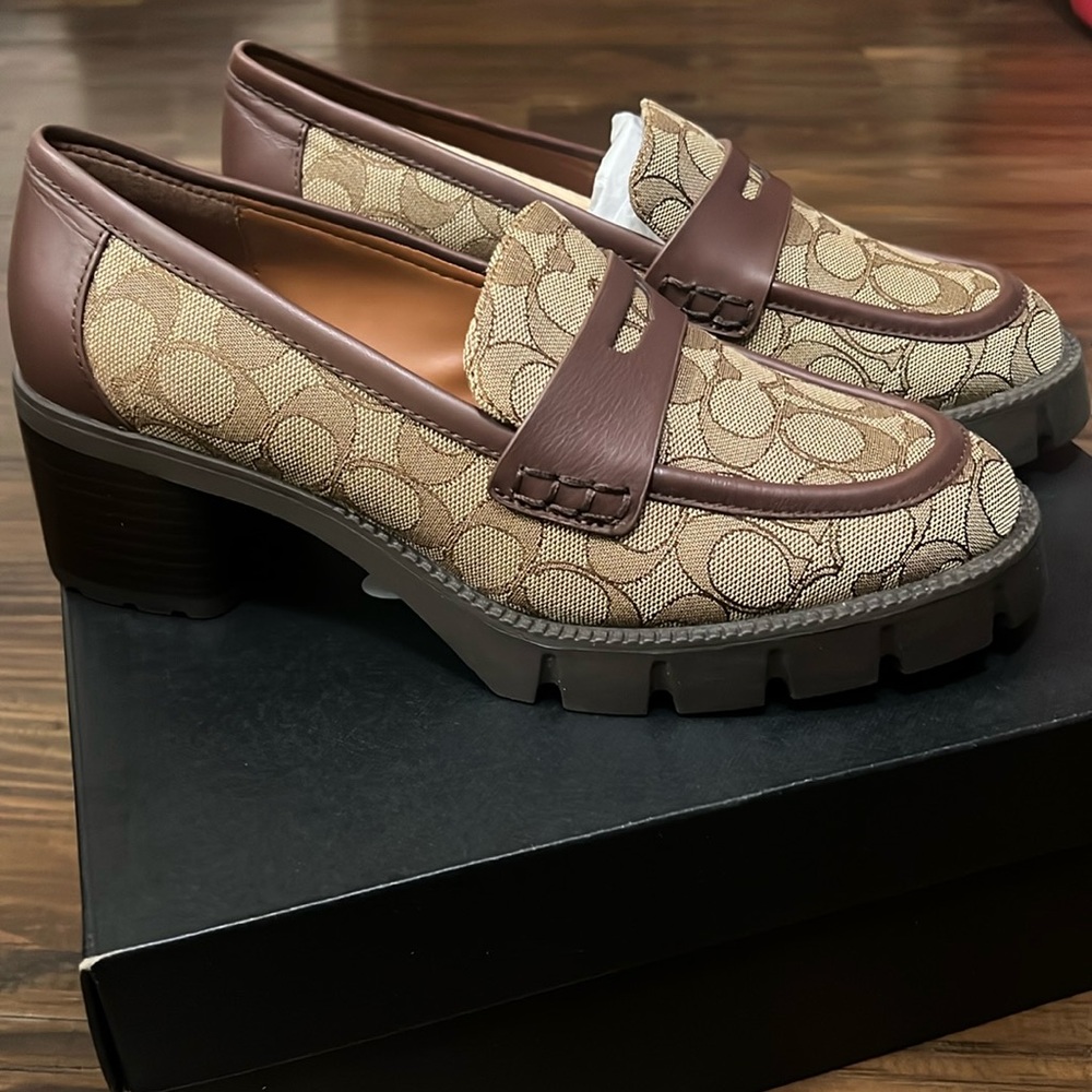 Coach Colleen Signature Losfer Size 9.5 B